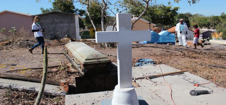 Panteón para cuerpos no identificados del estado de Sinaloa