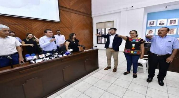 Nuevos funcionarios en tres instancias de gobierno de Mazatlán