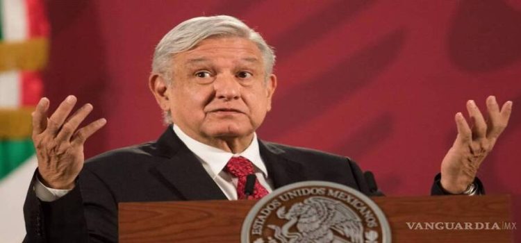 AMLO reconoce el plagio en la tesis de Yasmín Esquivel