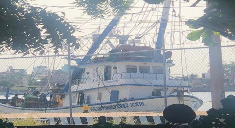 Pescador perdió la vida durante las pruebas de un barco camaronero