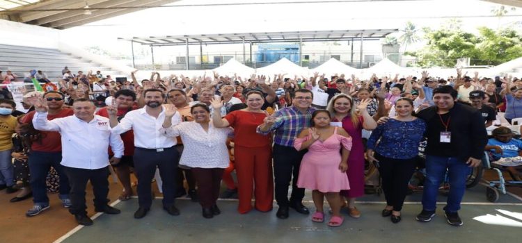 El DIF Mazatlán entregó apoyos económicos a personas con discapacidad