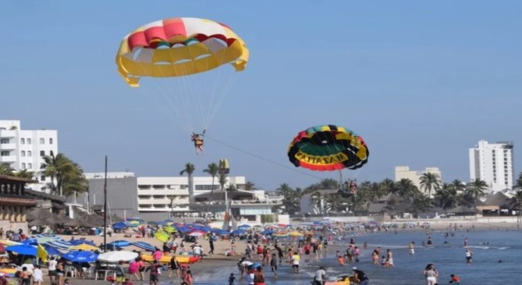 González Zataráin exige que Semarnat deje de otorgar concesiones en zona de playas