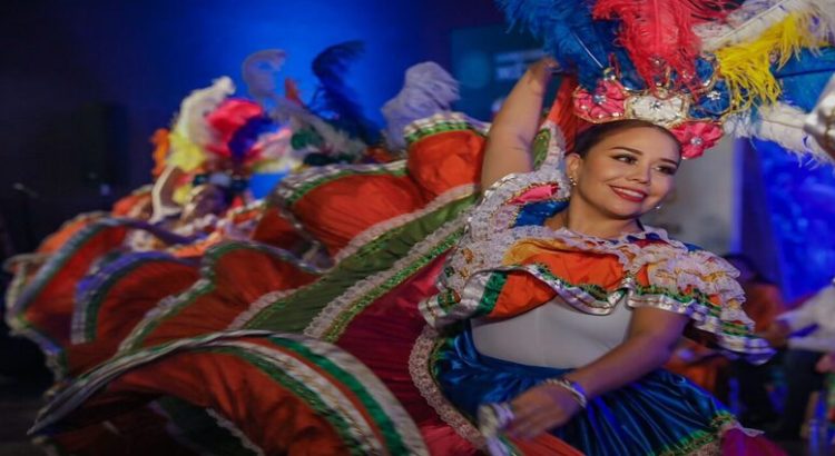 Fandangos Por La Lectura en Mazatlán cerró con un estilo carnavalero