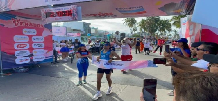 Gerardo Zárate se consagró como el campeón del Gran Maratón Pacífico Mazatlán 2023