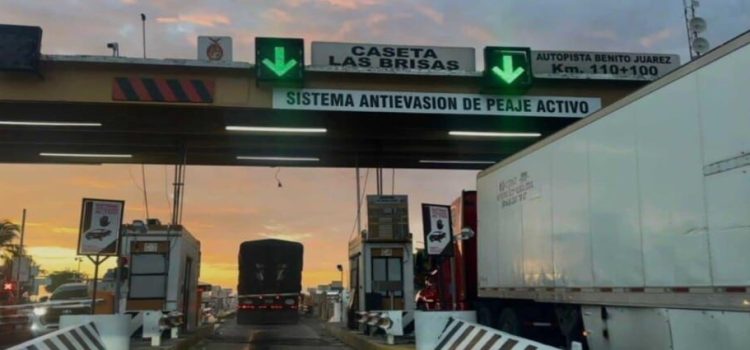 Sinaloa instala dobles barreras en casetas de cobro