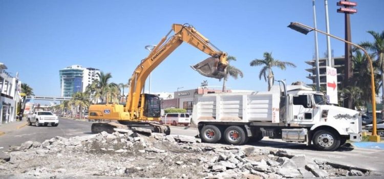 Por petición de Rocha a Sheinbaum, inversión de obra pública en Sinaloa podría aumentar a 700 mdp