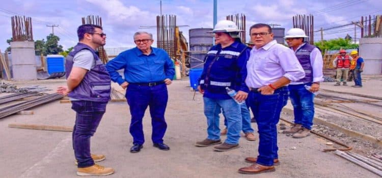 El gobernador Rubén Rocha Moya supervisa obras en Mazatlán