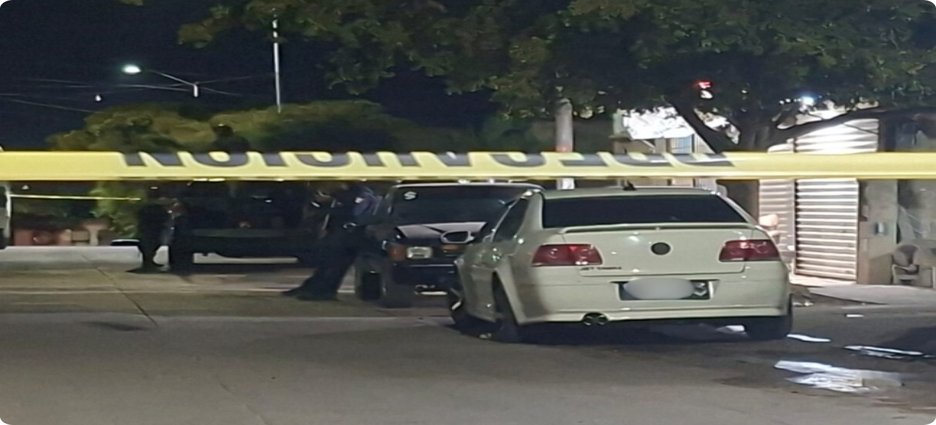 Persecución a balazos deja vehículo dañado y un herido en Mazatlán