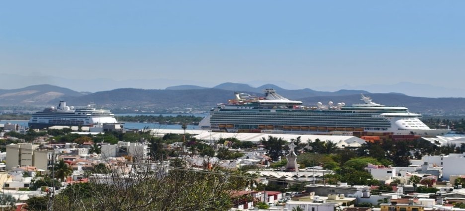 Mazatlán recibe más de 5 mil turistas por doble arribo de cruceros