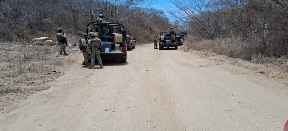 Asesinan a un hombre en restaurante ubicado sobre la carretera Mazatlán-Culiacán