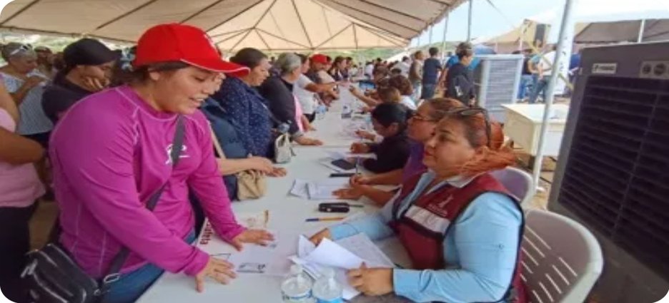 Entregan terrenos a 60 familias desplazadas por la violencia en Mazatlán